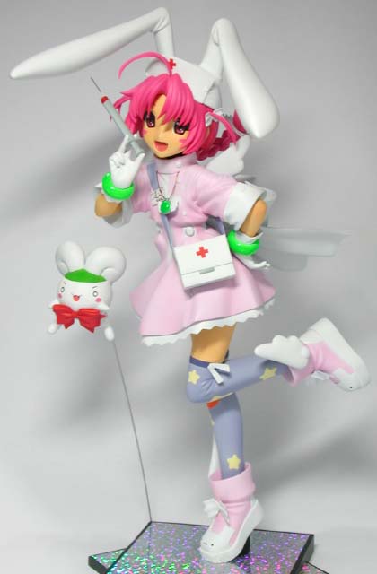 �����E����