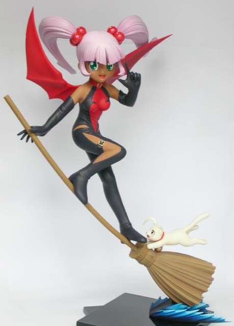 �����E����