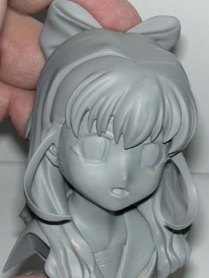 �������g